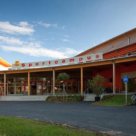 Jufa Hotel ライプニッツ エクステリア 写真
